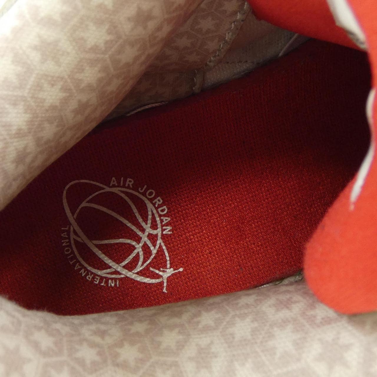 ナイキ ジョーダン NIKE JORDAN スニーカー