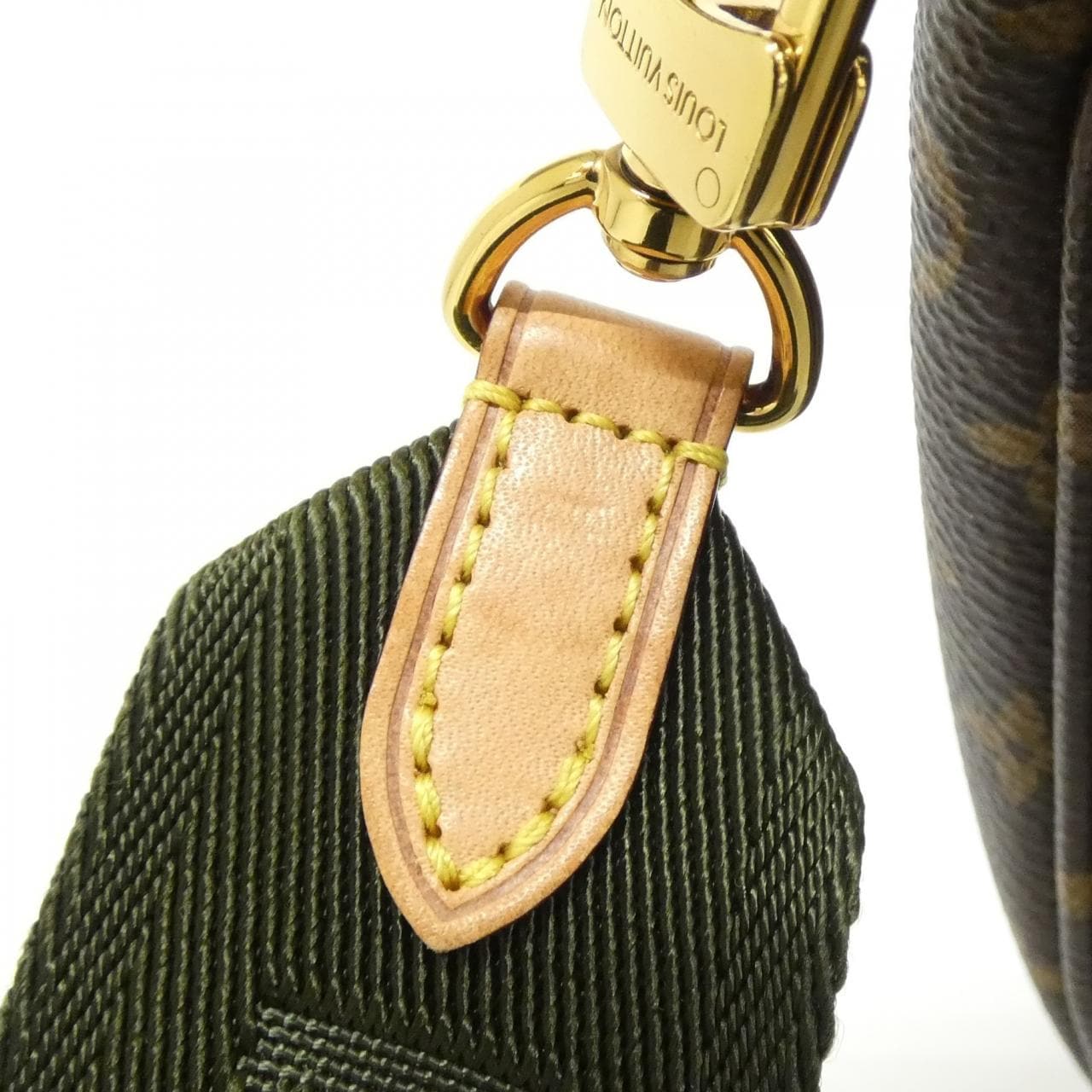 ルイヴィトン モノグラム ミュルティ ポシェット アクセソワール M44813 ショルダーバッグ