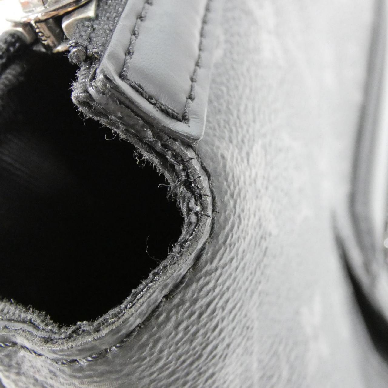 ルイヴィトン モノグラム エクリプス オディセ メッセンジャー MM M44224 ショルダーバッグ