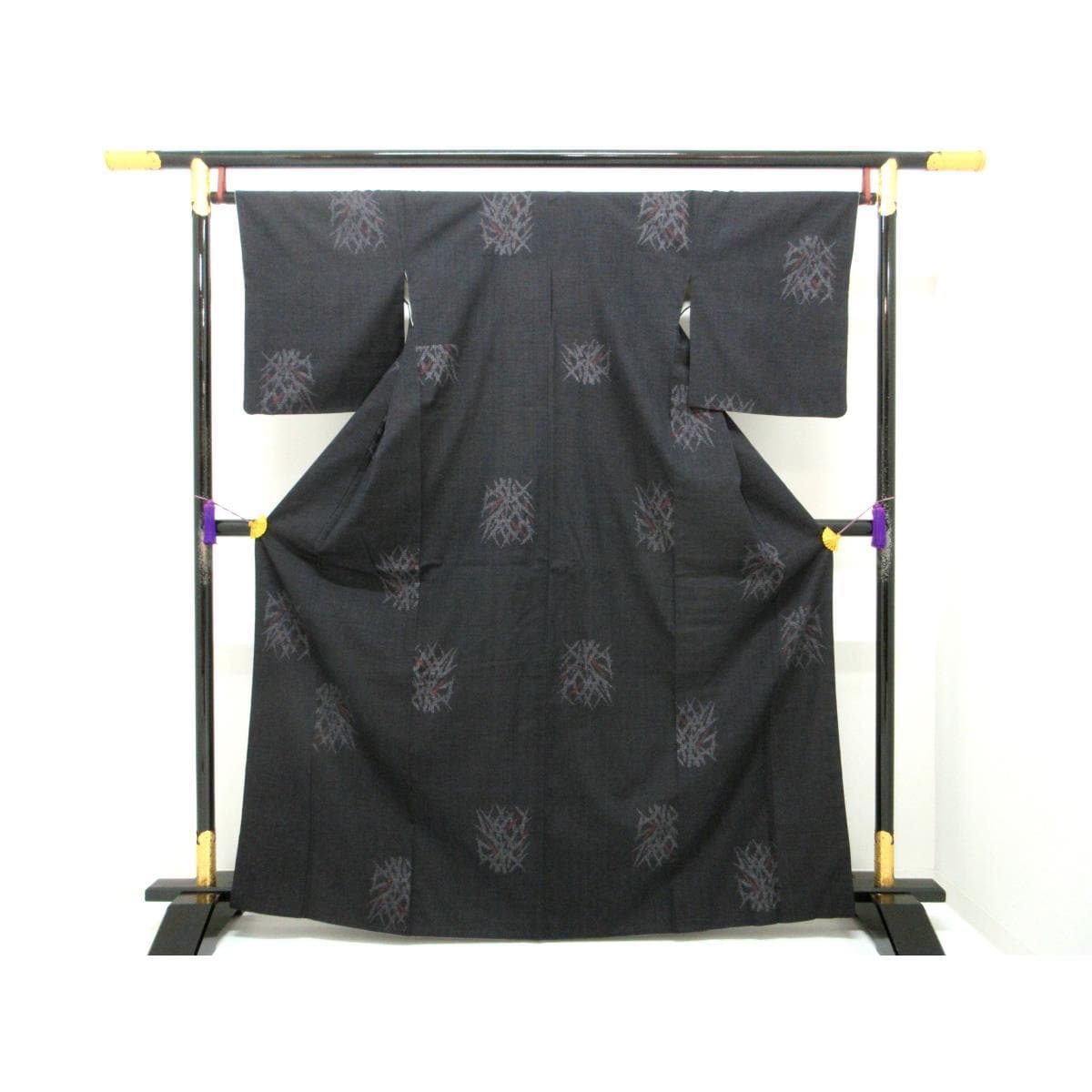 紬　証紙付　１００山【本場結城紬】