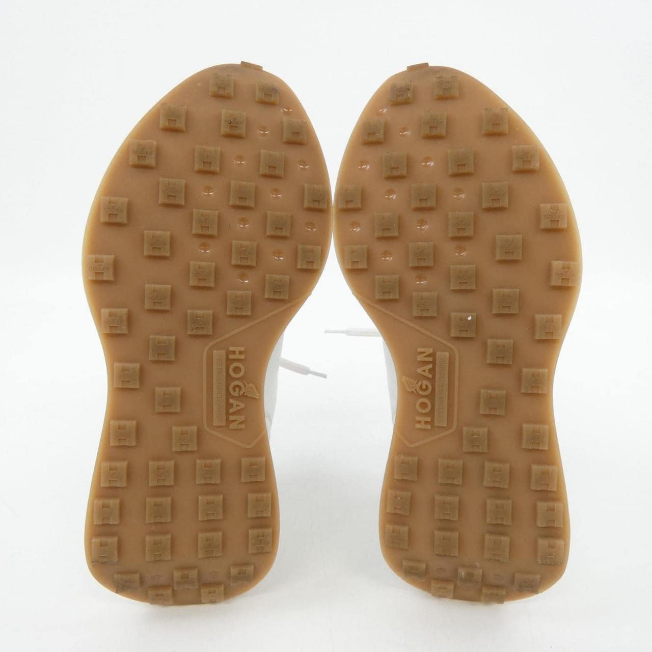 ホーガン Hogan スニーカー