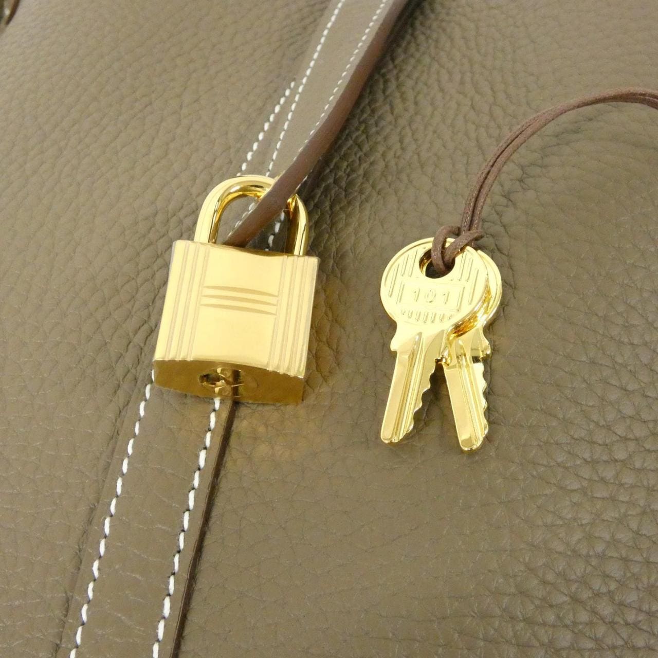 【未使用品】エルメス ピコタン ロック MM 060991CC バッグ