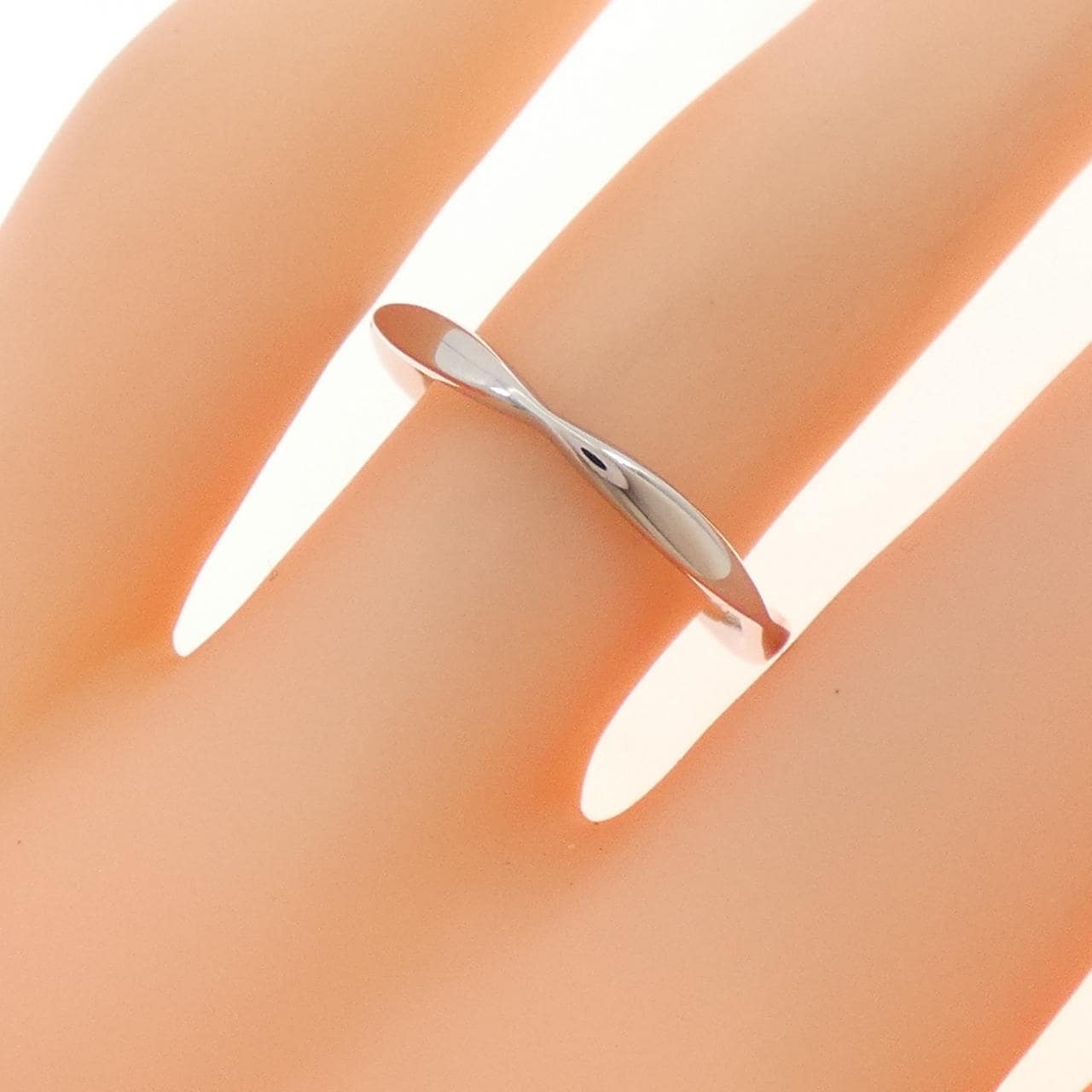 シャネル カメリア リング