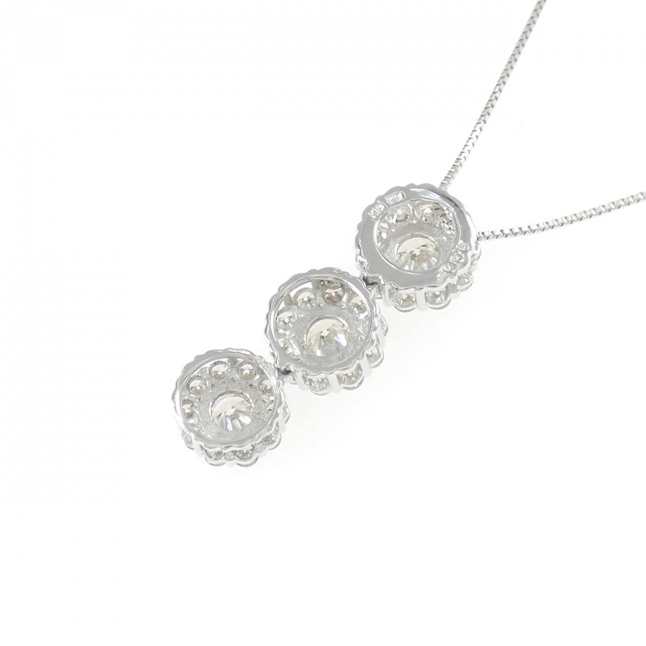 K18WG フラワー ダイヤモンド ネックレス 1.00CT