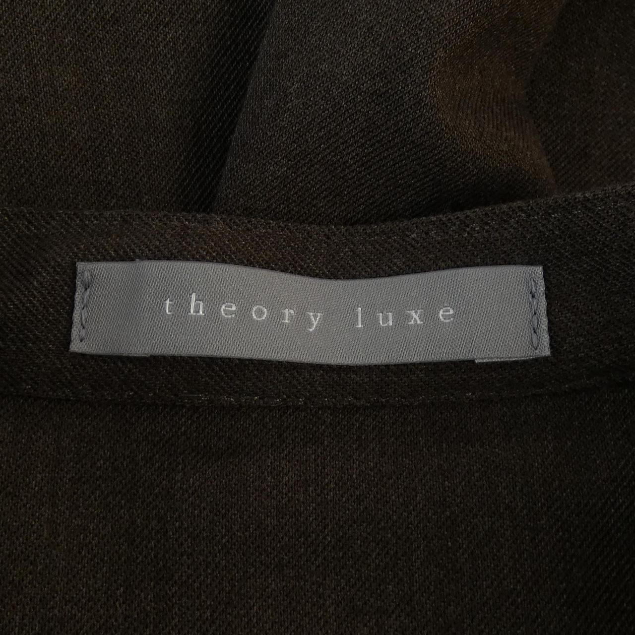 セオリーリュクス Theory luxe トップス
