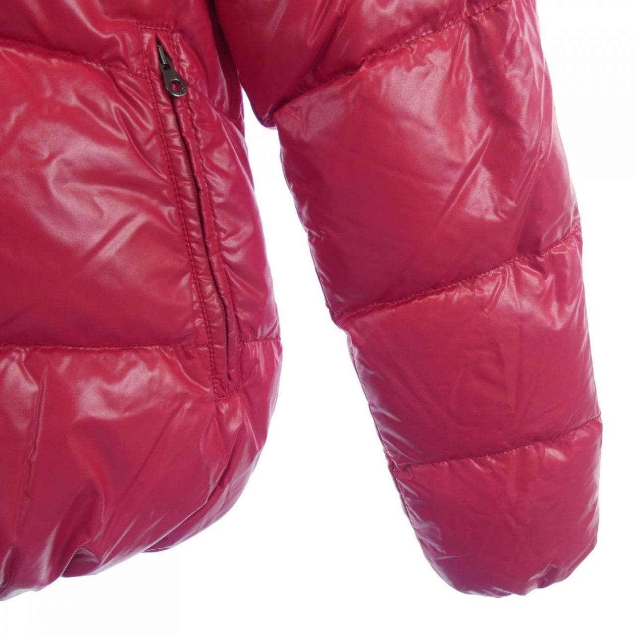 デュベティカ DUVETICA ADHARA ダウンジャケット