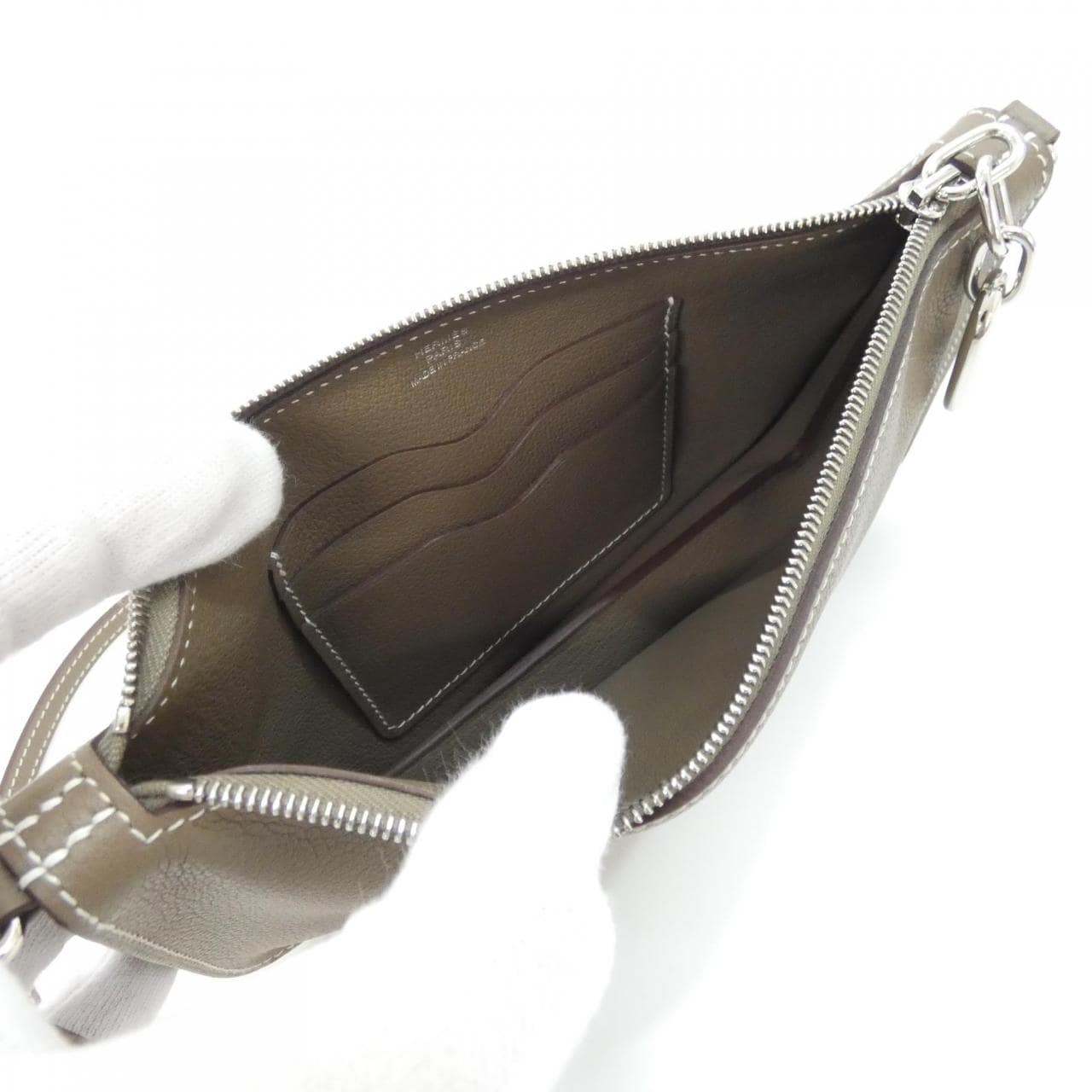 エルメス ジップアンゴー トゥー ゴー シェーヌ ダンクル 086888CK ポーチ