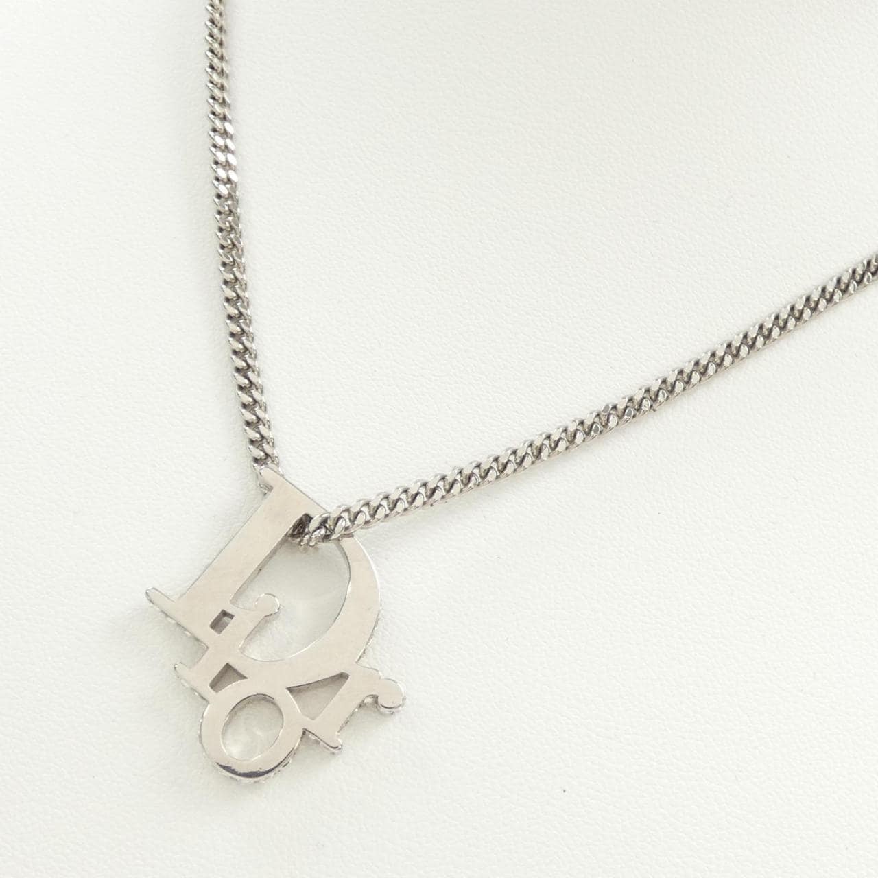 ディオール DIOR N1284HOMMT NECKLACE