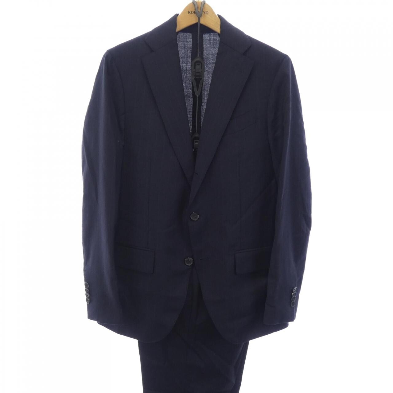 ラルディーニ LARDINI スーツ