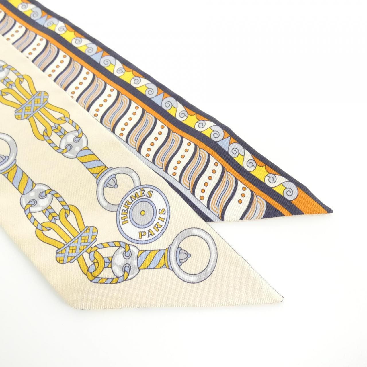 【未使用品】エルメス HARNAIS EN ROSACE ツイリー 063853S スカーフ