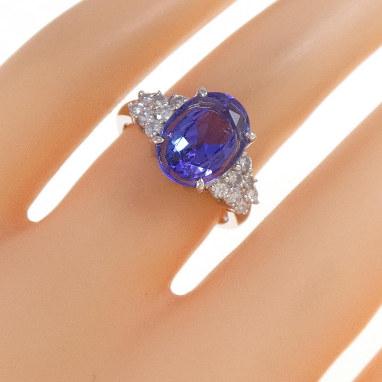 PT900 タンザナイト リング 2.84CT