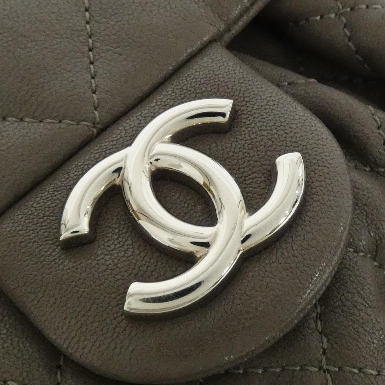 シャネル チェーンアラウンド ライン 49914 ショルダーバッグ