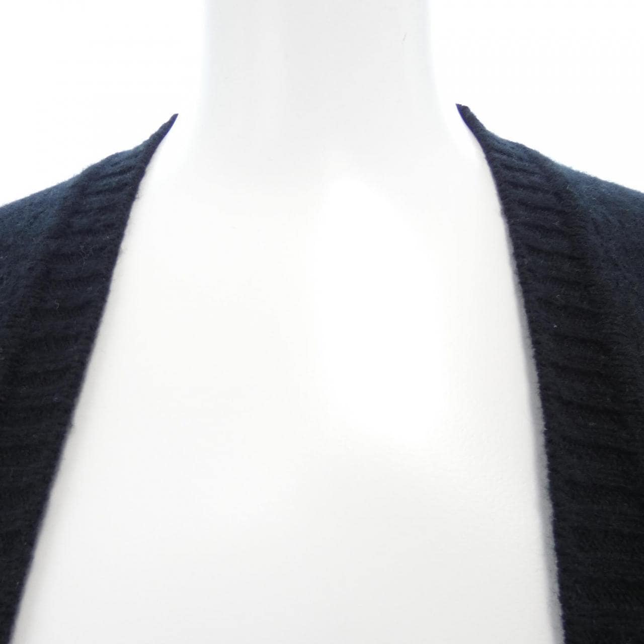 グッチ GUCCI 678441 XKB1R カーディガン