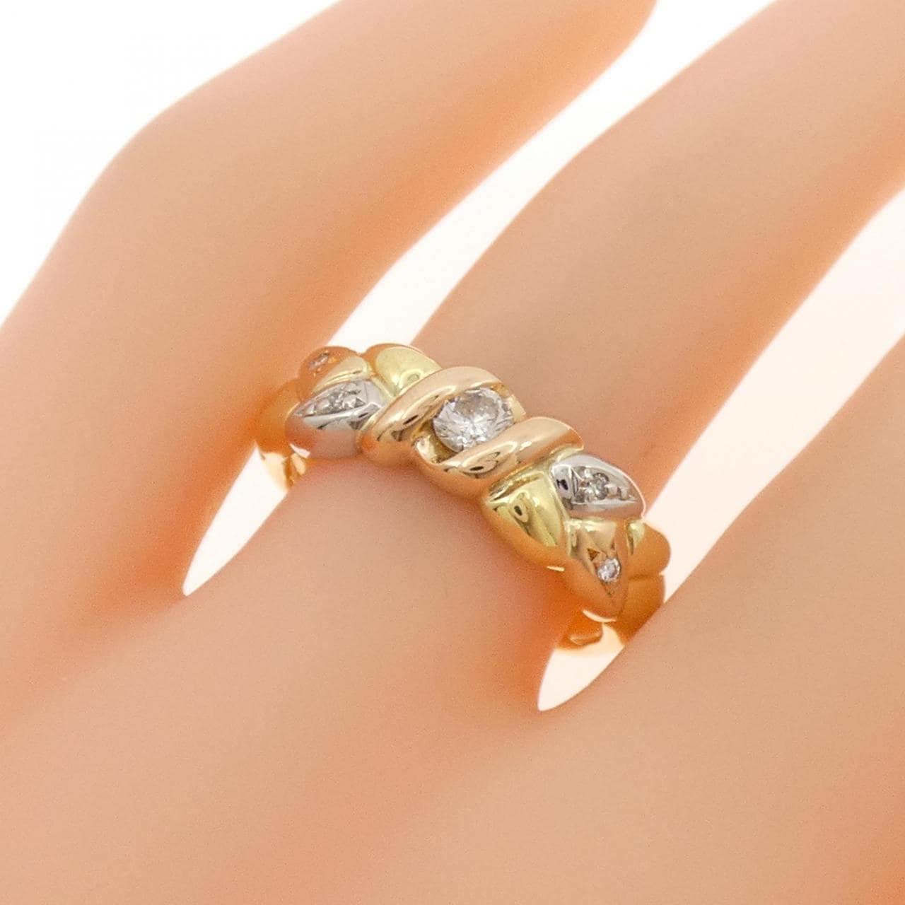 K18YG/PT/K18PG ダイヤモンド リング 0.19CT