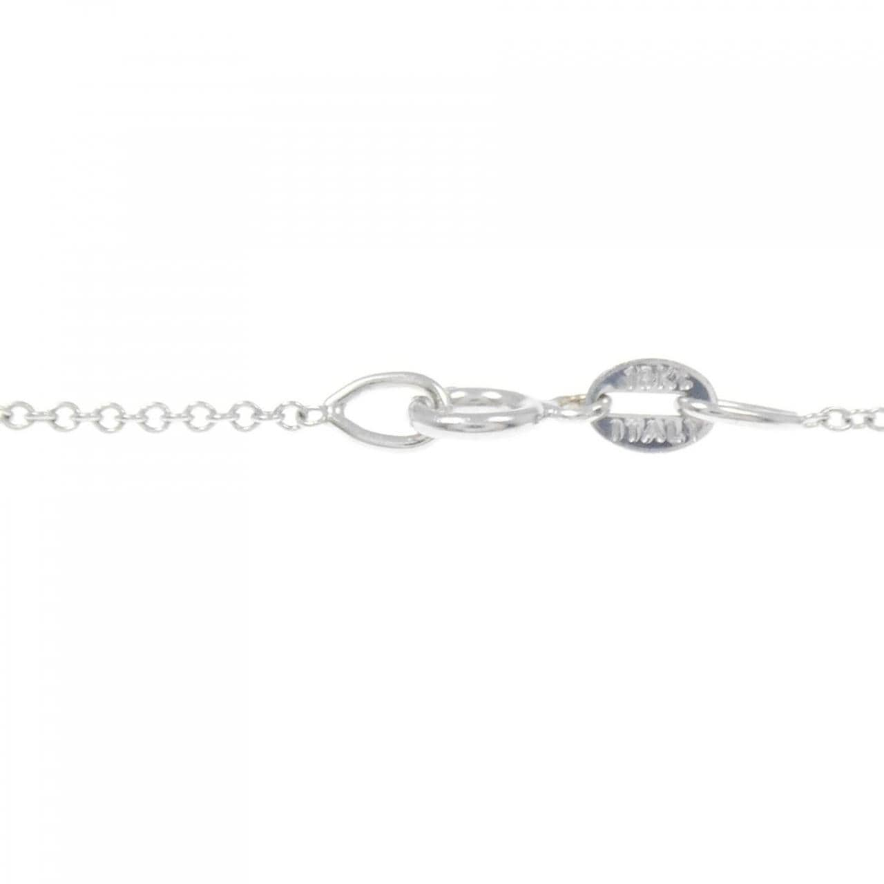 K18WG Solitaire Diamond Necklace