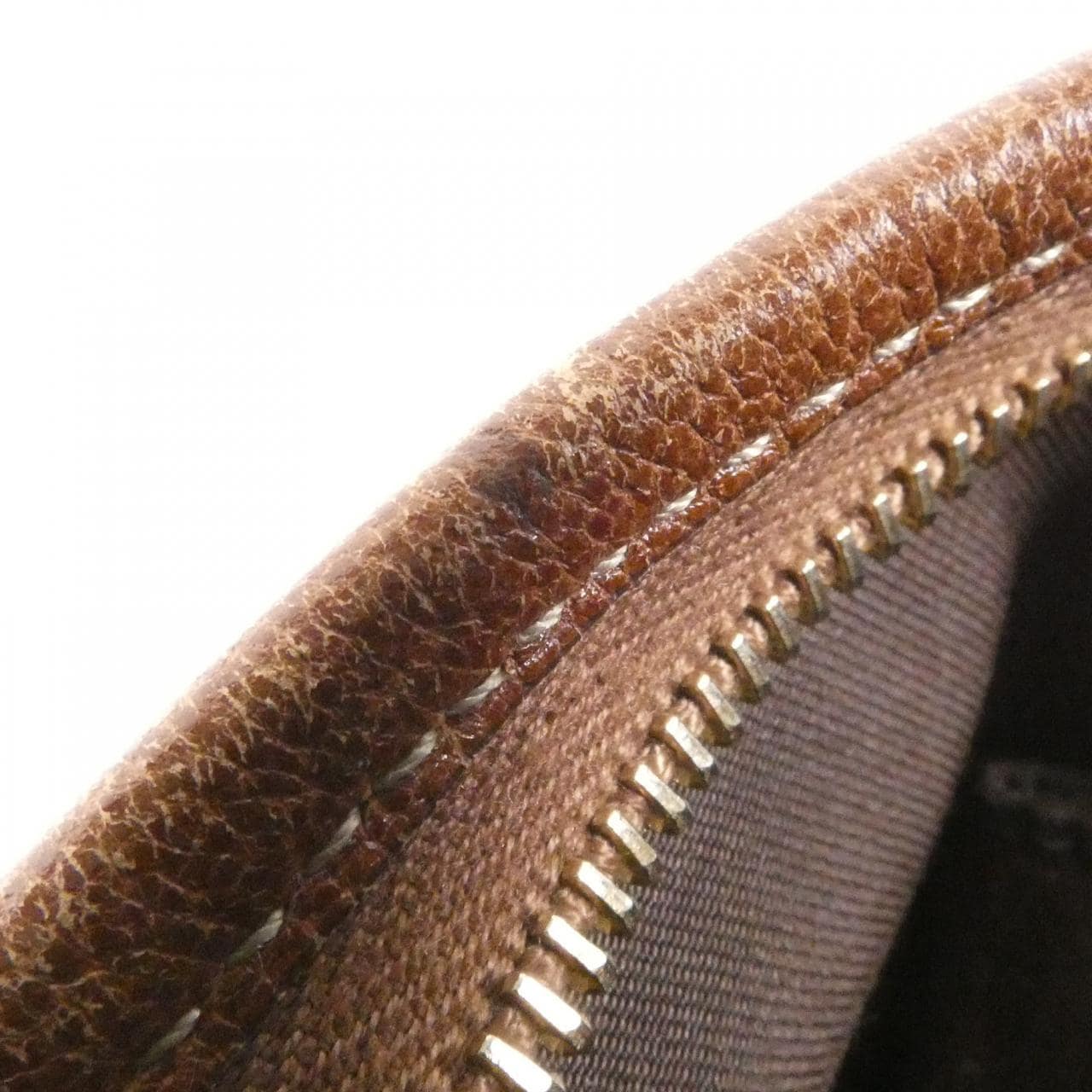 Gucci 131326肩背包