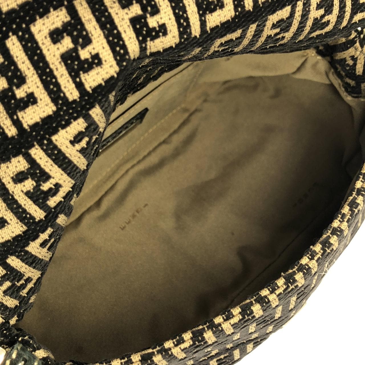 【ヴィンテージ】フェンディ ミニ マンマ 8BR180 ショルダーバッグ