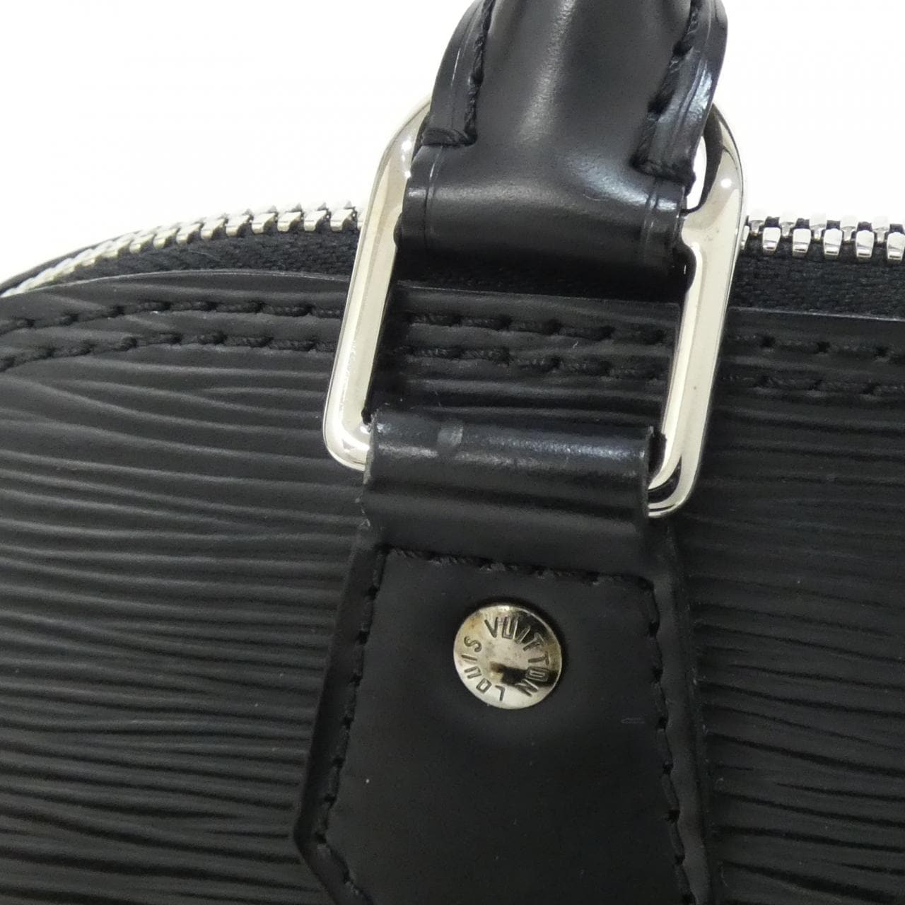 ルイヴィトン エピ アルマ PM M40302 バッグ