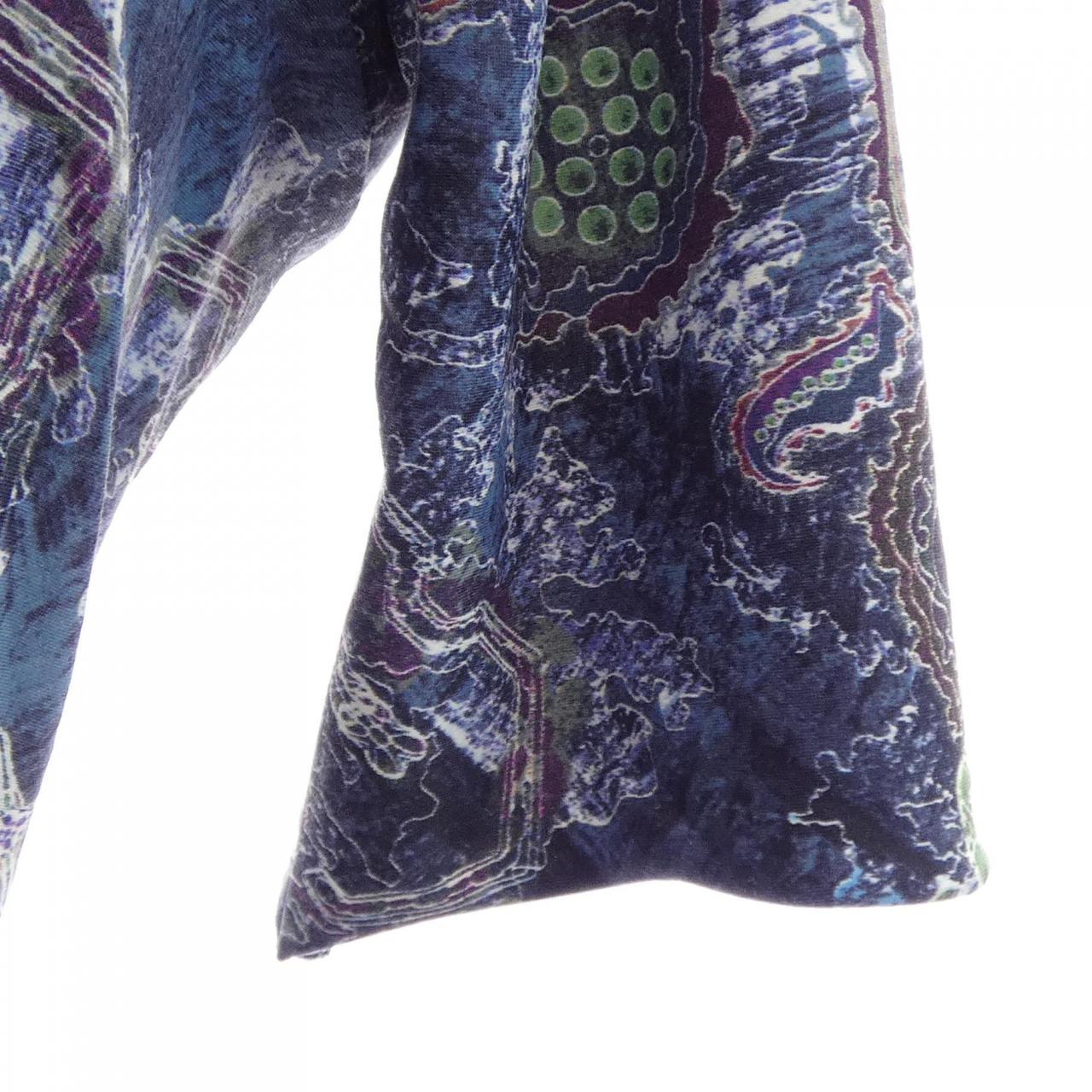 イッセイミヤケ ISSEY MIYAKE IM23JK044 トップス