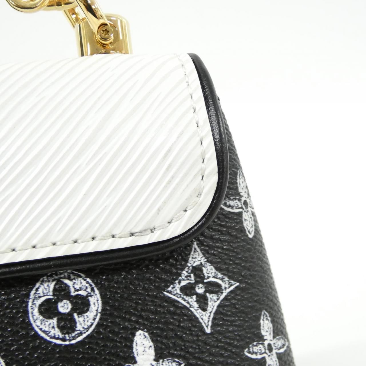 ルイヴィトン キャットグラム キャット ポシェット M52935 ショルダーバッグ