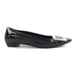 ロジェヴィヴィエ ROGER VIVIER パンプス