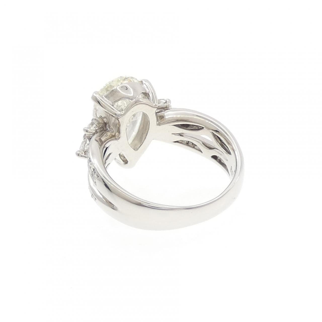 PT900 ダイヤモンド リング 3.119CT M I1 ペアシェイプ