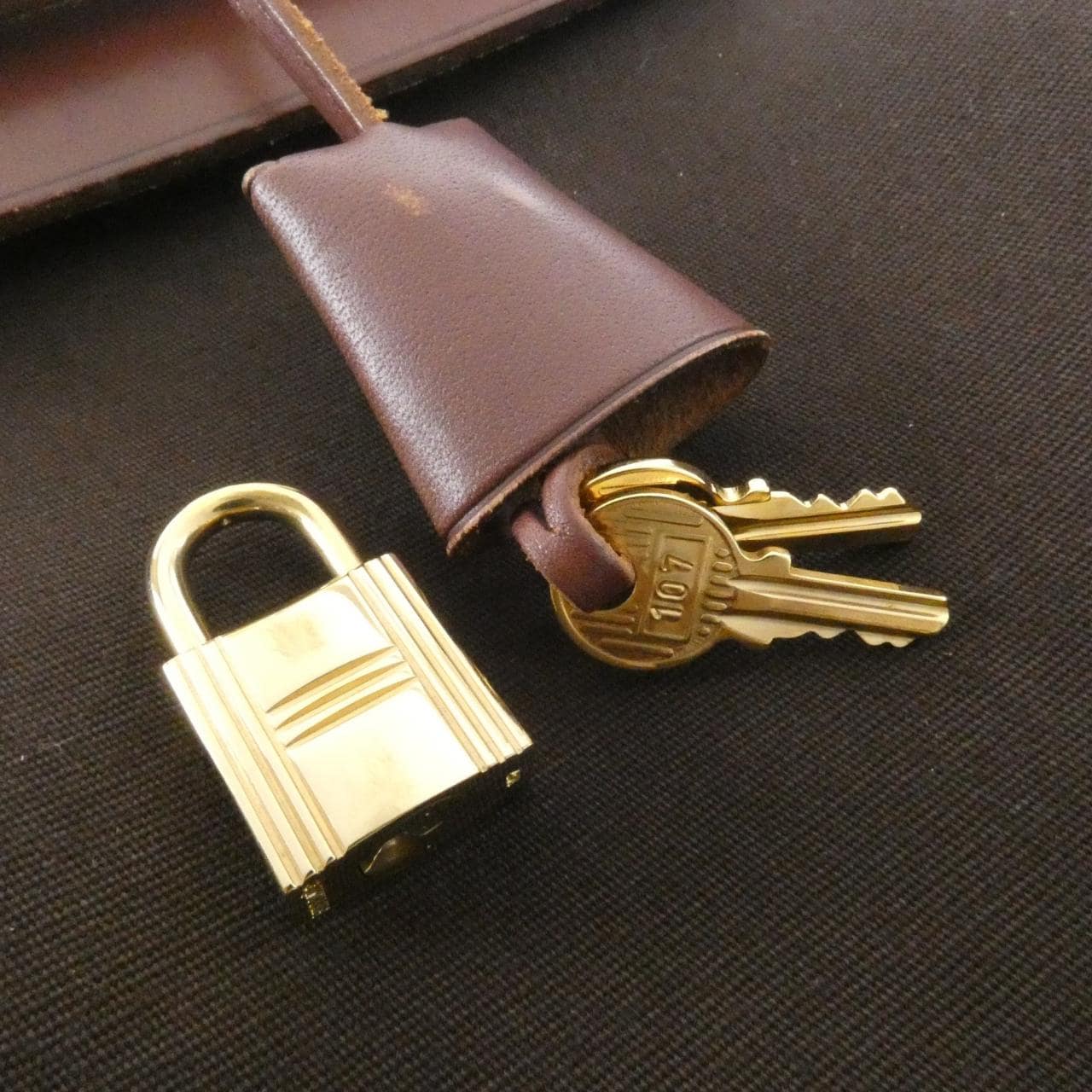 エルメス エールバッグ PM 037677CP バッグ