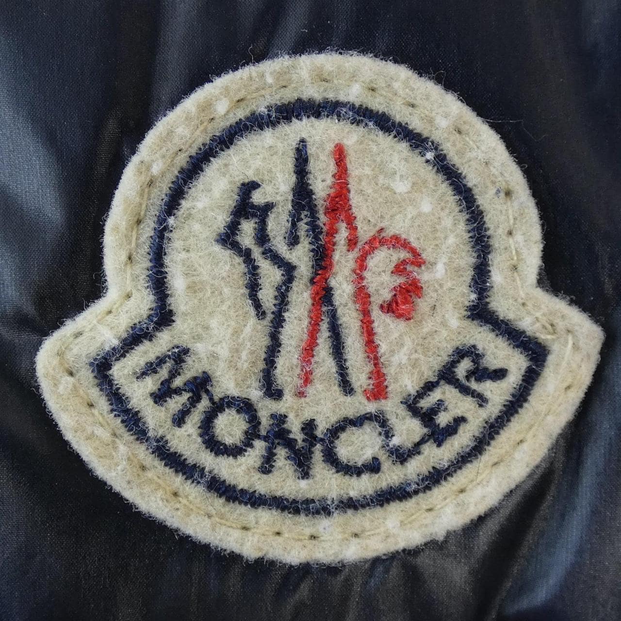 モンクレール MONCLER ダウンベスト