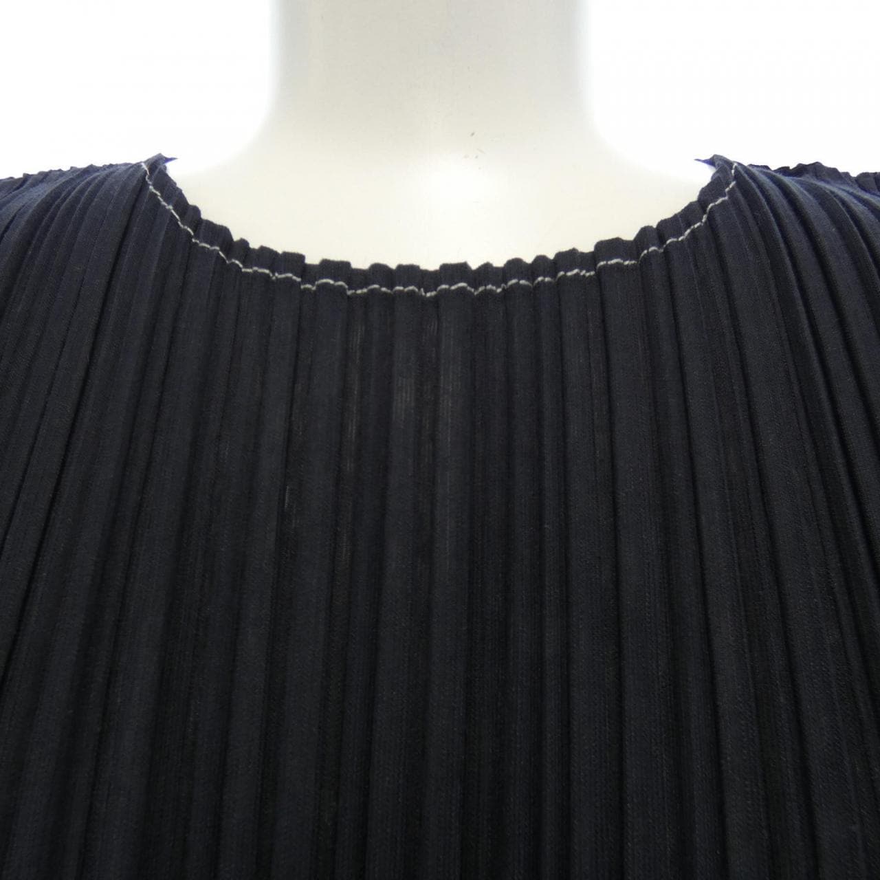 プリーツプリーズ PLEATS PLEASE トップス