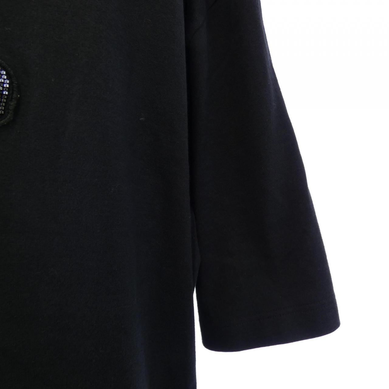 ルイヴィトン LOUIS VUITTON ビーズエンブロイダードコットンTシャツ HPY86WNPG Tシャツ
