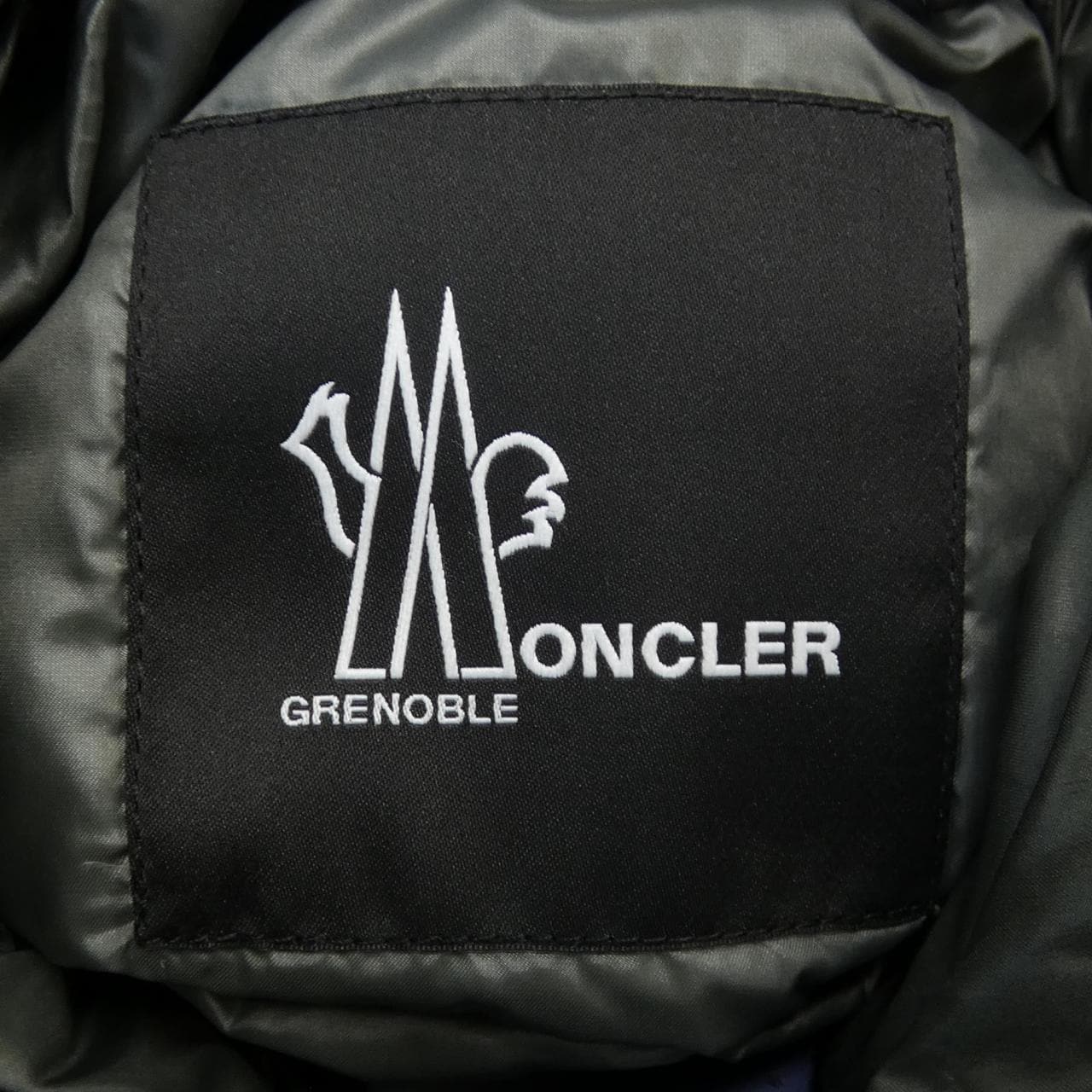 MONCLER GRENOBLE蒙克勒格勒諾布爾羽絨夾克