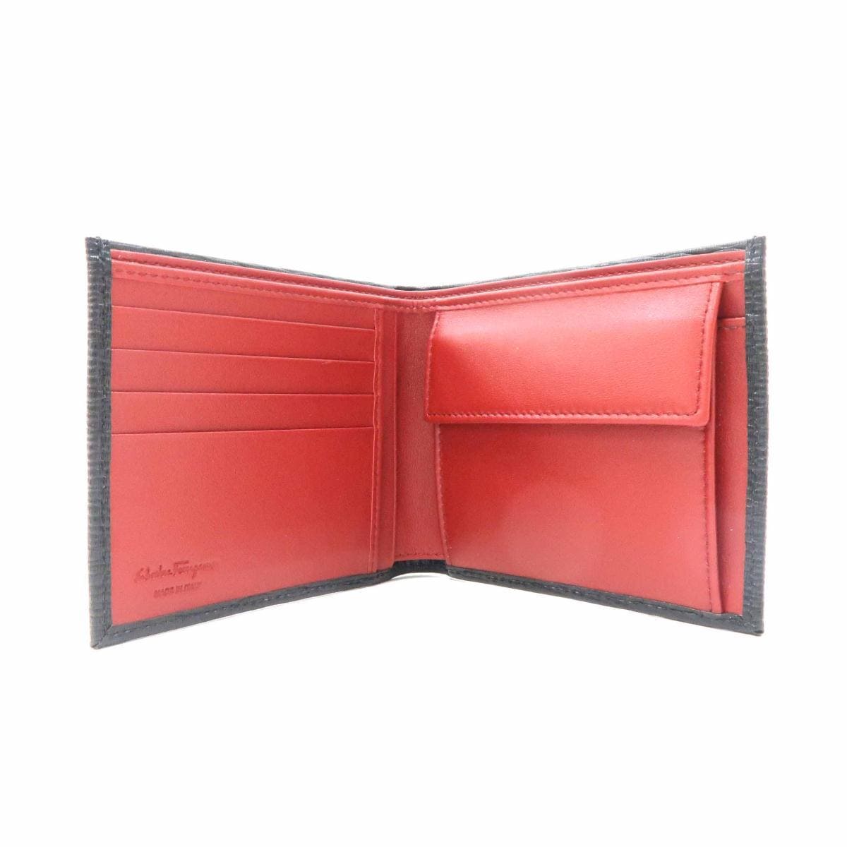 [BRAND NEW] SALVATORE FERRAGAMO wallet 66 A065