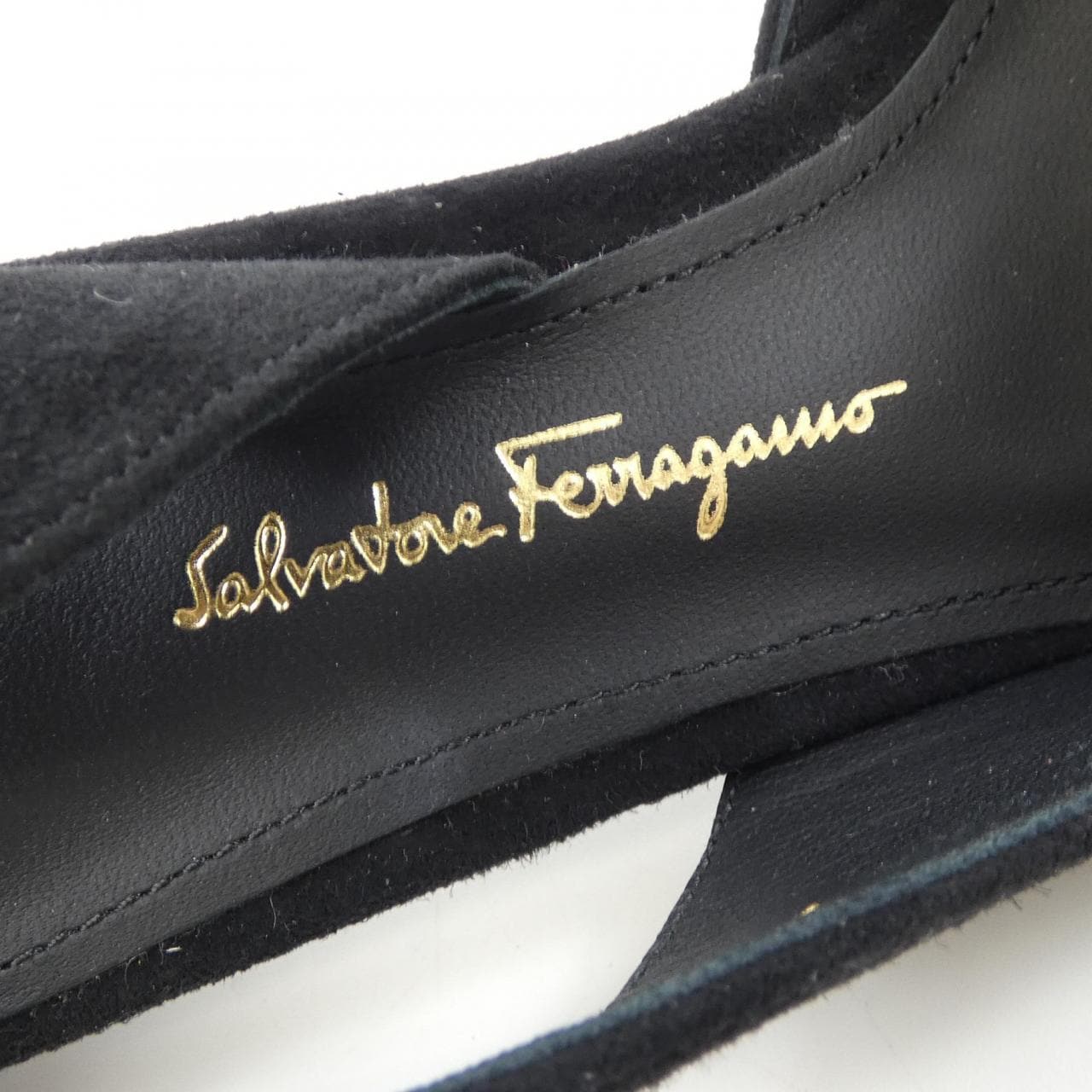 サルヴァトーレフェラガモ SALVATORE FERRAGAMO パンプス