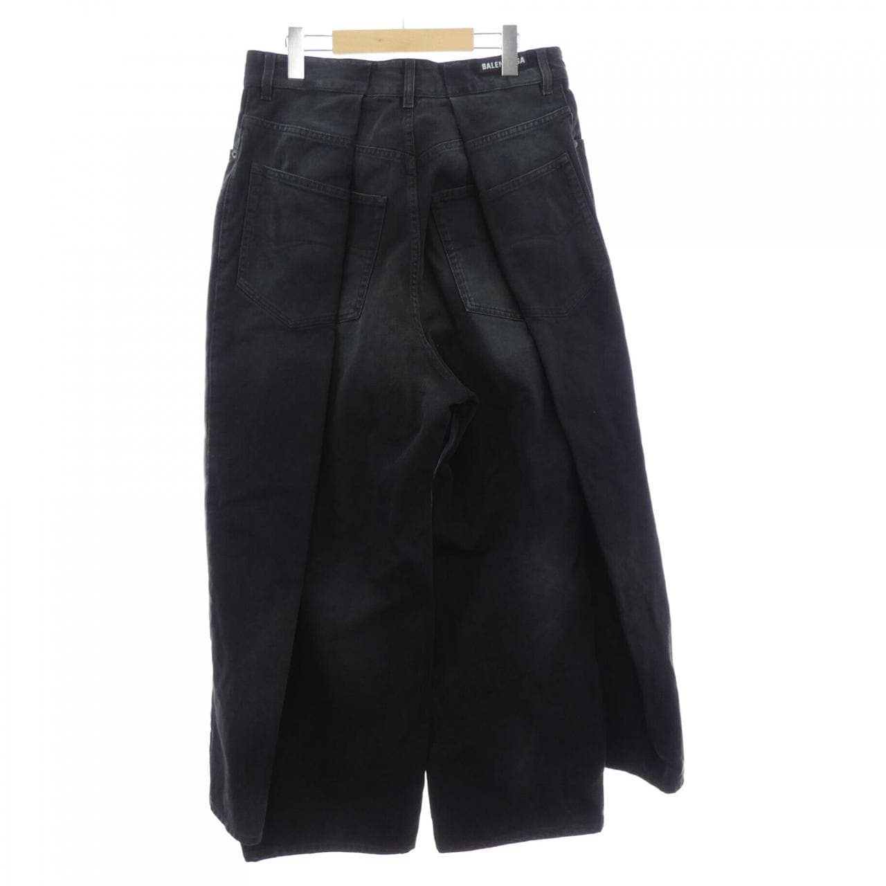 バレンシアガ BALENCIAGA 767983　TNW11 ジーンズ