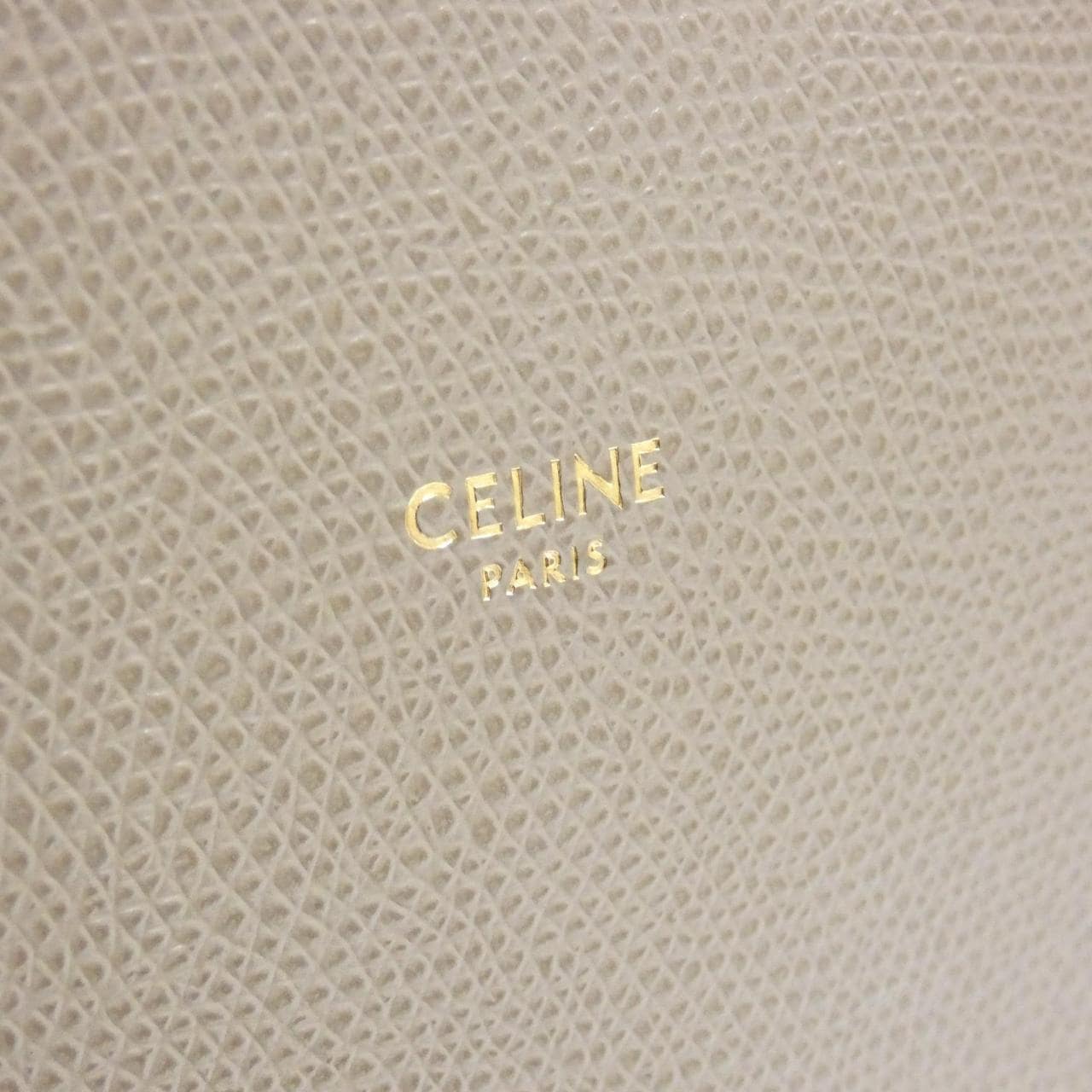 セリーヌ バーティカル カバ スモール 189813XBA バッグ