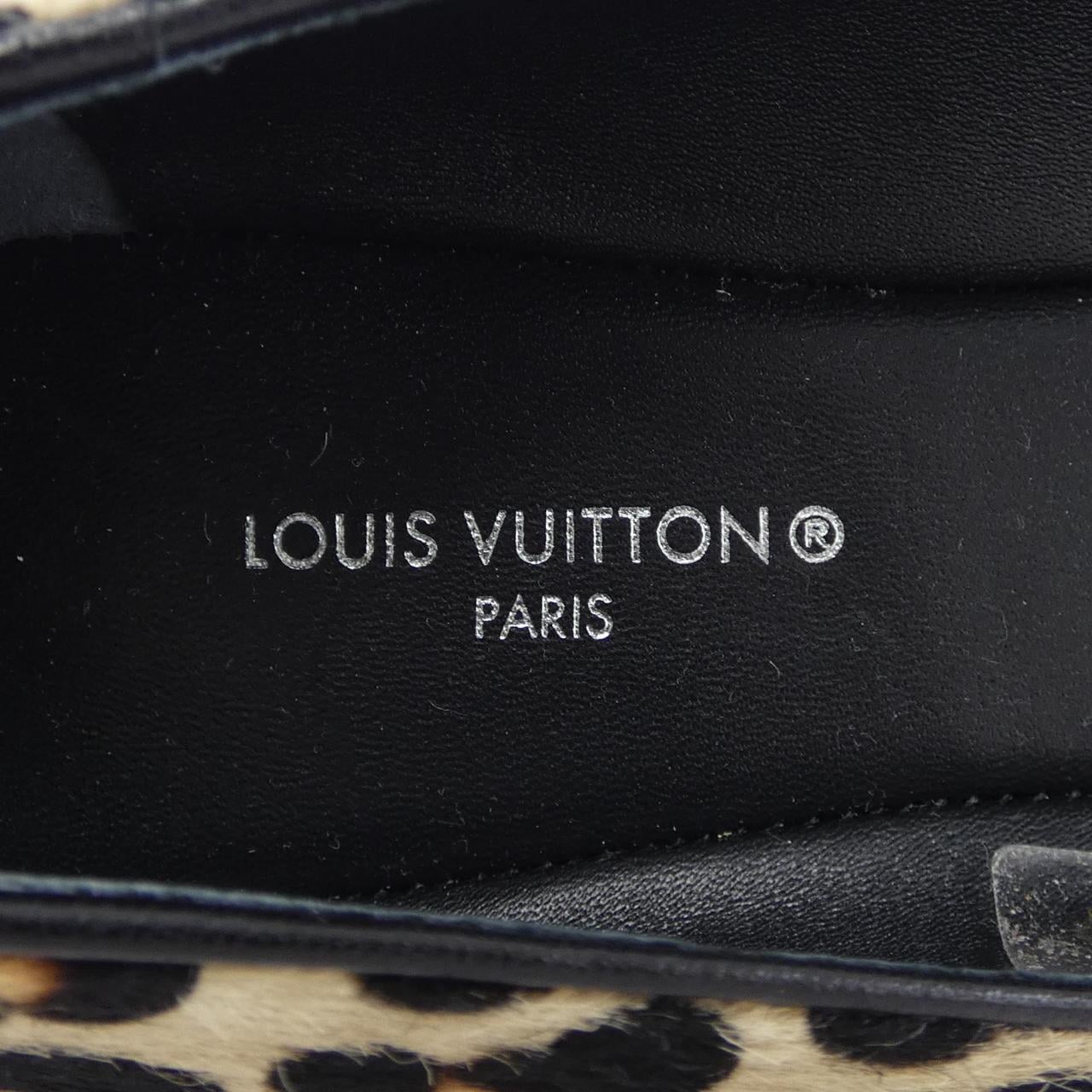 ルイヴィトン LOUIS VUITTON フラットシューズ
