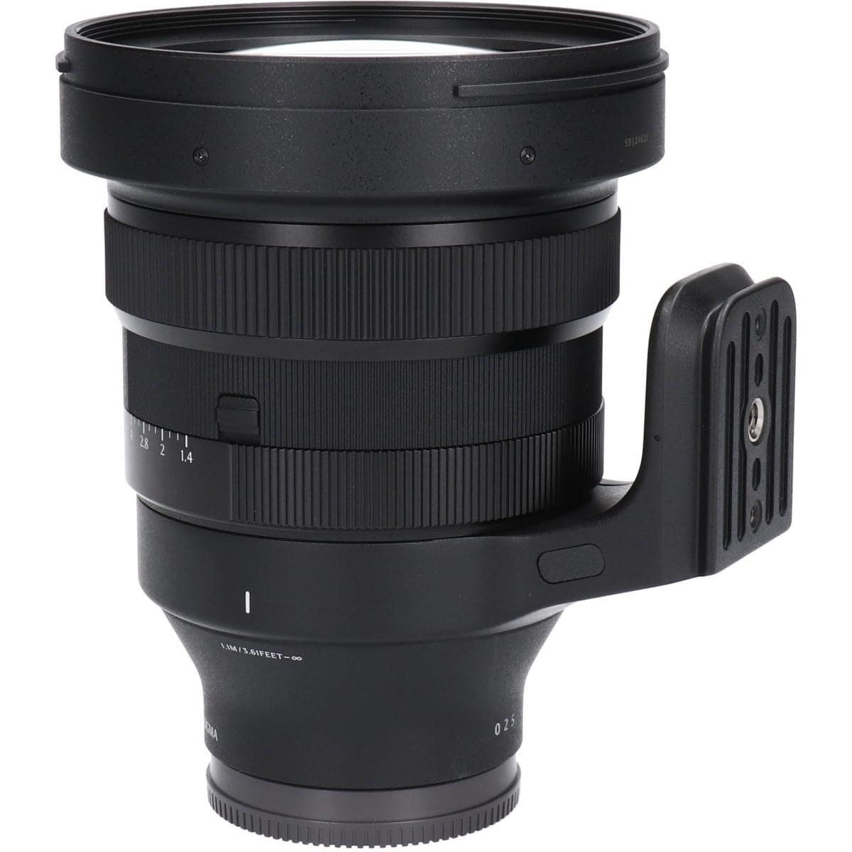 （Ａ）１３５ｍｍ　Ｆ１．４ＤＧ