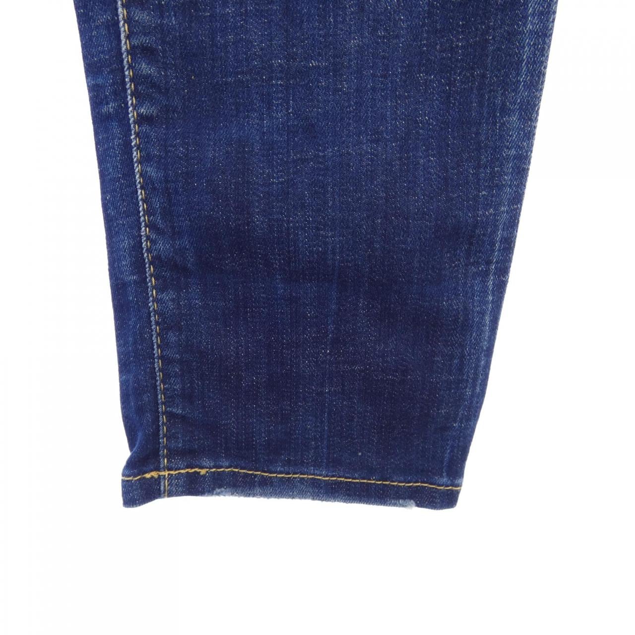 ディースクエアード DSQUARED2 S74LB1152 パンツ
