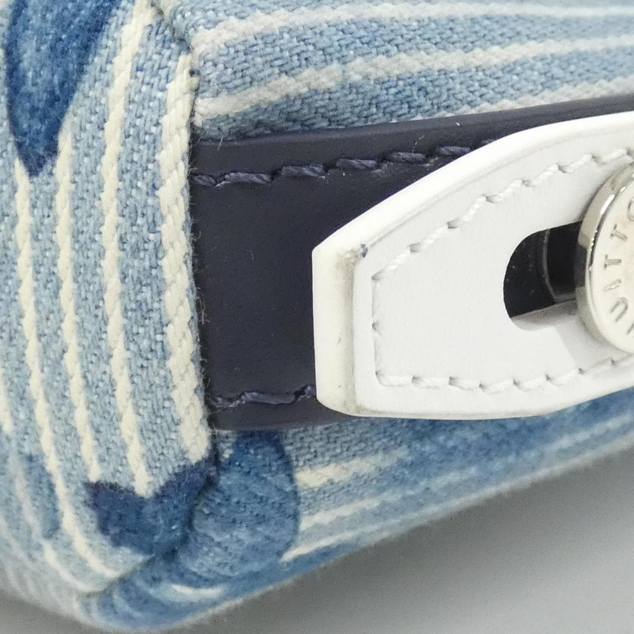 ルイヴィトン ウォーターカラー モノグラム サック マラン メッセンジャー M57830 ショルダーバッグ