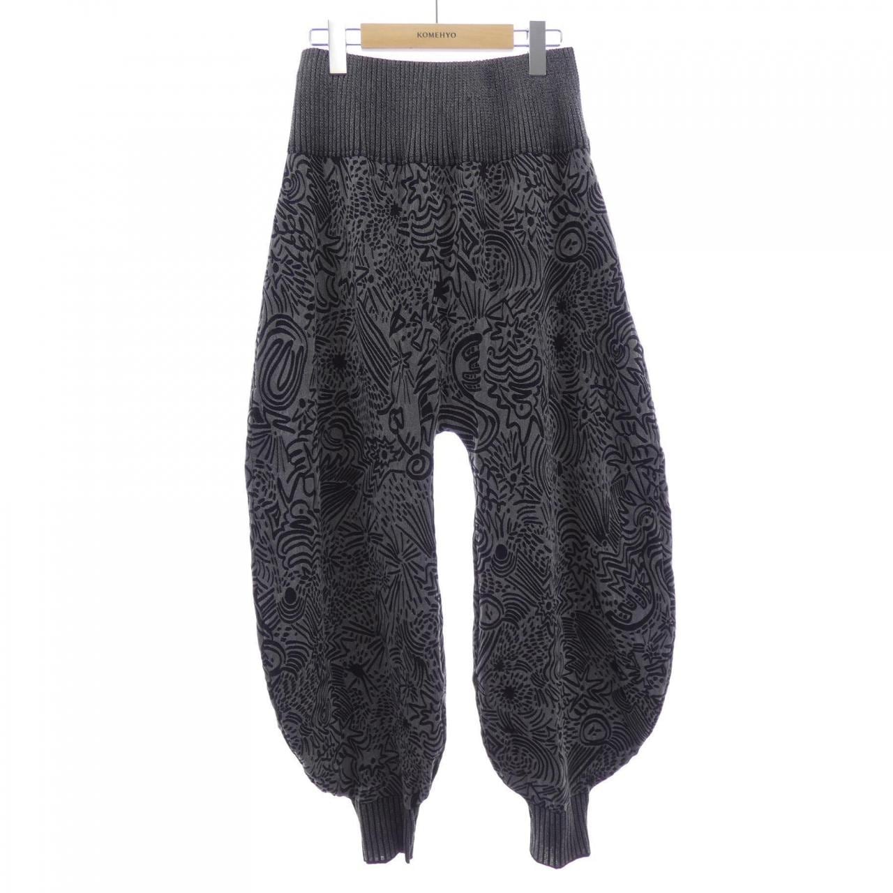 百褶百褶PLEATS PLEASE PP43KF943褲