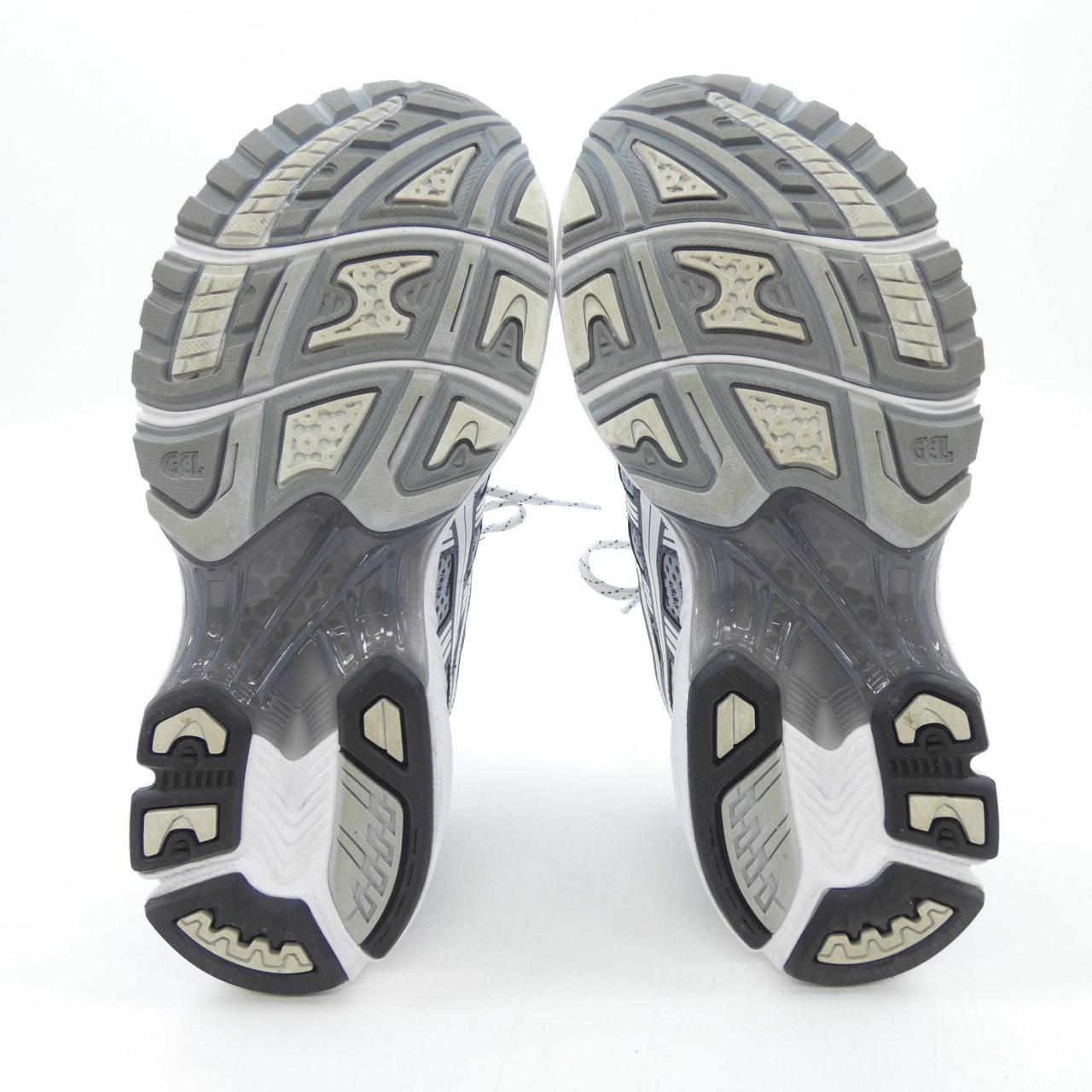 アシックス ASICS 1203A704 スニーカー