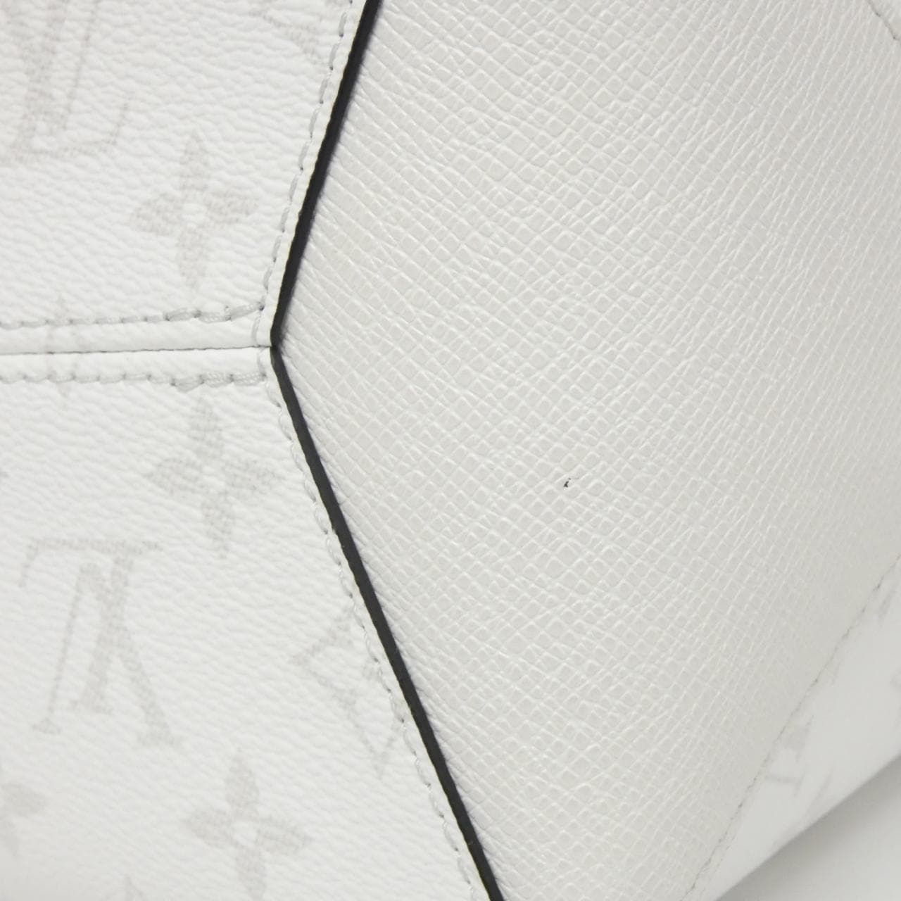 ルイヴィトン タイガ ラマ ウィークエンド トート M30919 バッグ