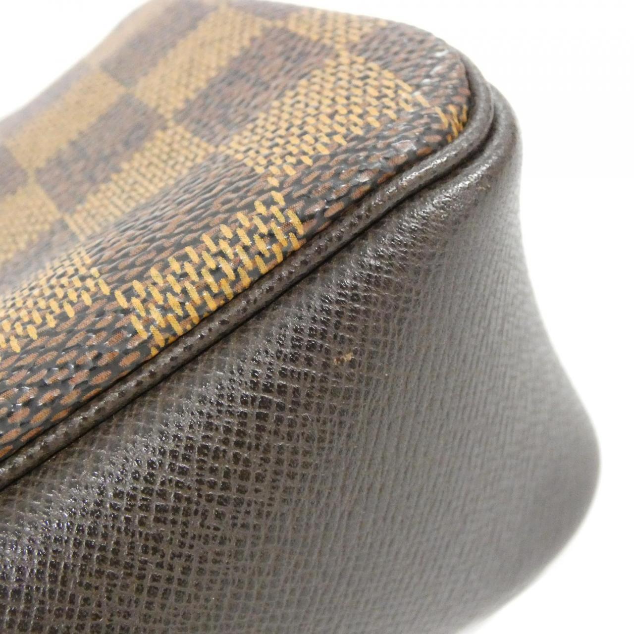 LOUIS VUITTON Damier Truth Makeup N51982 Accessory Pouch