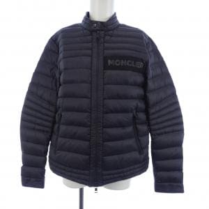 モンクレール MONCLER ダウンジャケット