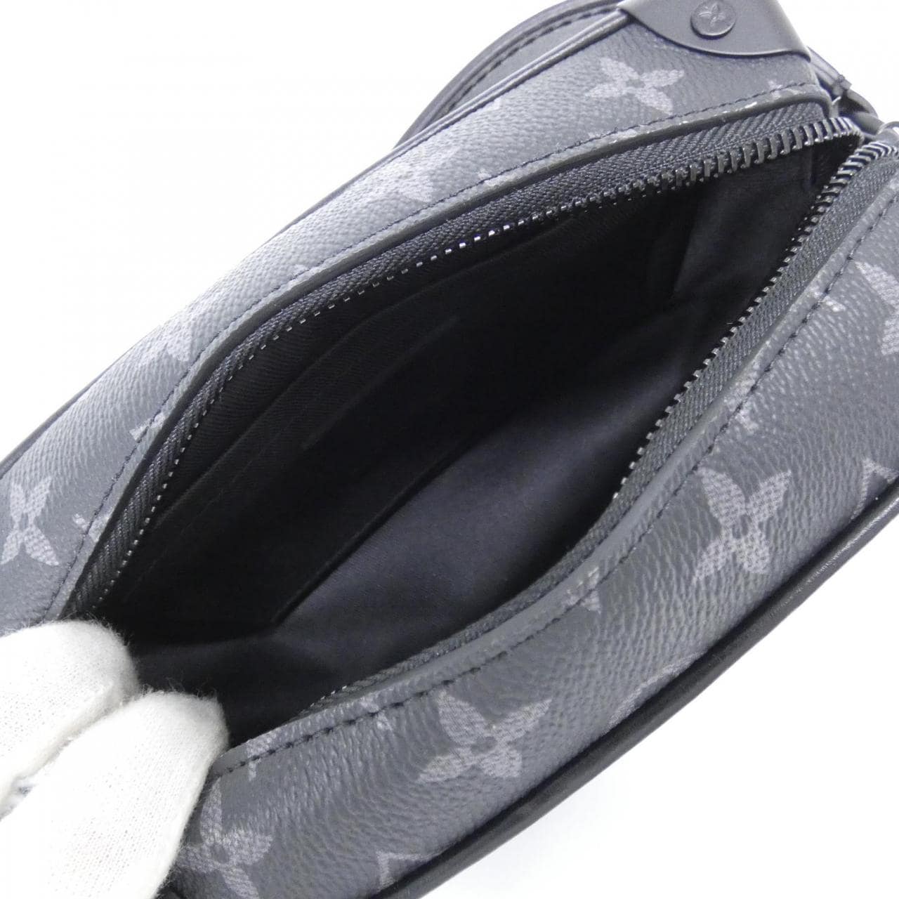 ルイヴィトン モノグラム エクリプス フォリアージュ ミニ ソフトトランク M69072 ショルダーバッグ