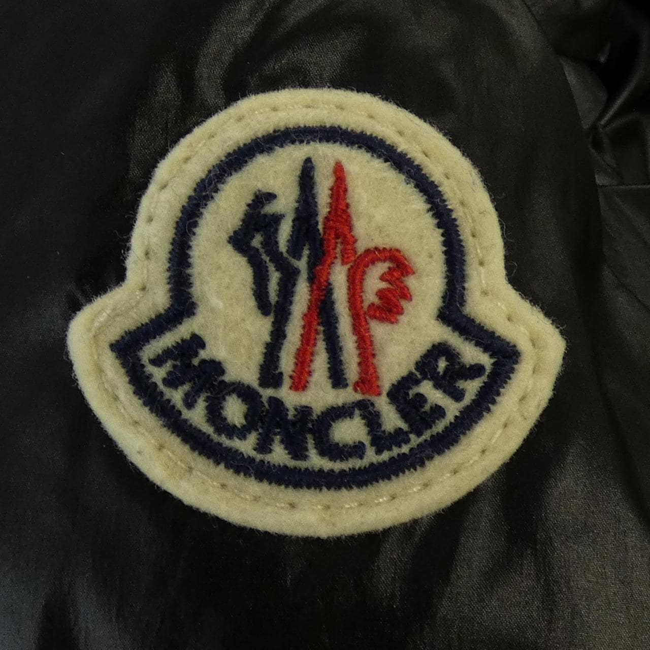 モンクレール MONCLER BIRON ダウンジャケット