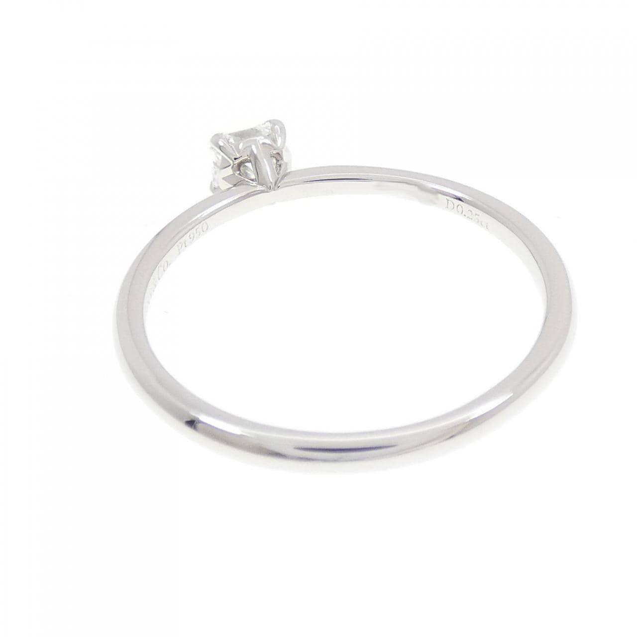 ティファニー トゥルー リング 0.25CT F VS1