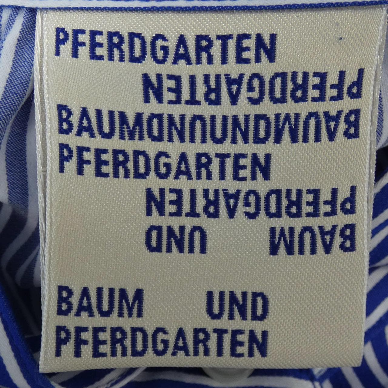 バウムウンドヘルガーデン Baum und Pferdgarten ワンピース