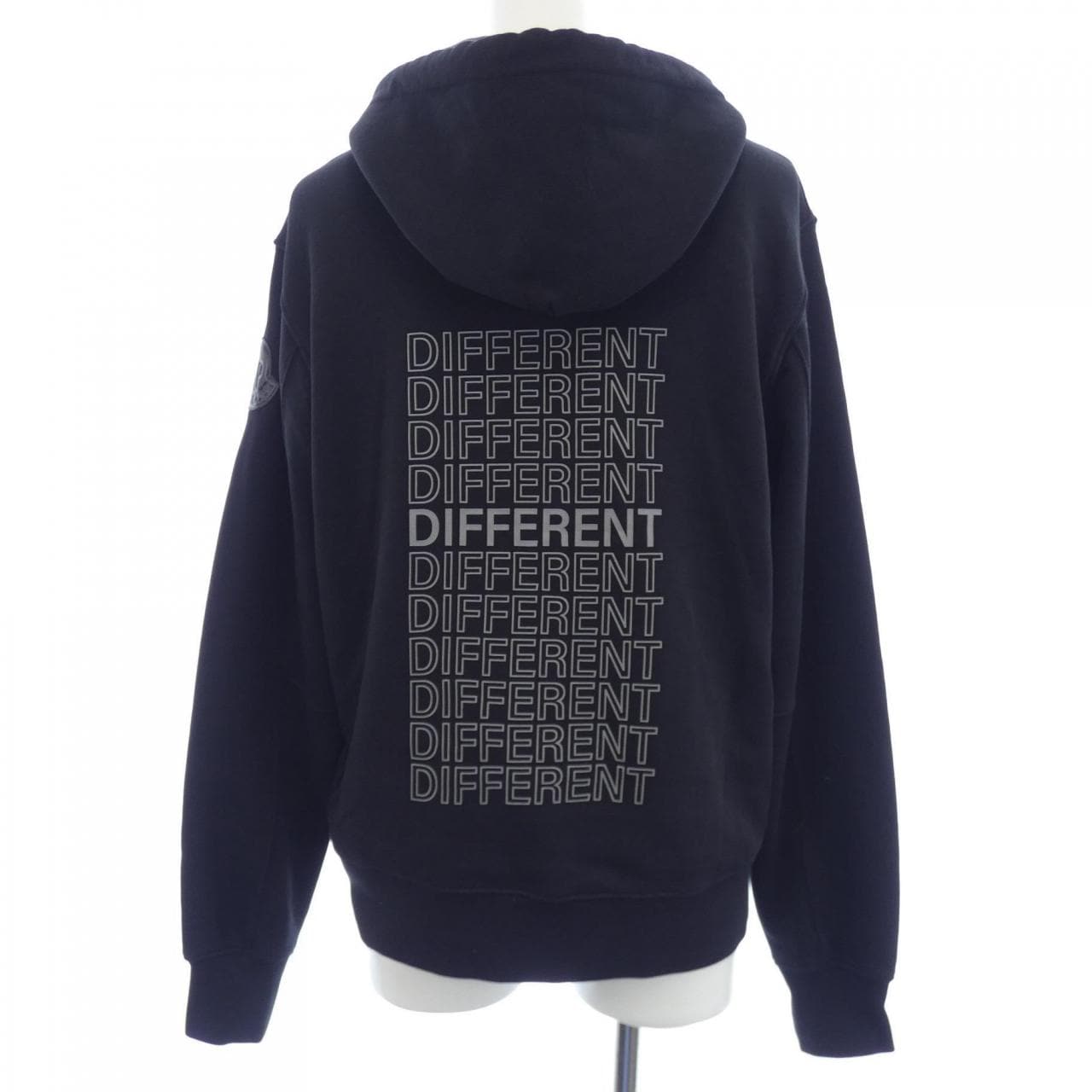 モンクレール MONCLER G10938G76910 パーカー