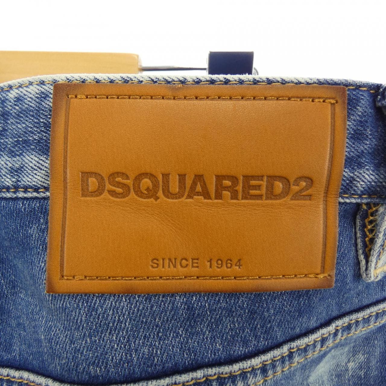 ディースクエアード DSQUARED2 S74LB1456 ジーンズ